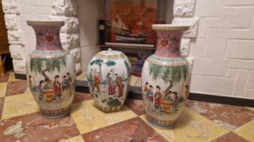 Qianlong Antieke porseleinen vazen beschikbaar voor biedingen