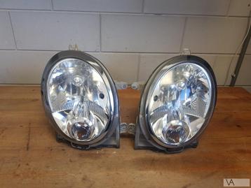 Daihatsu Trevis 2006 - 2010 koplamp links rechts schadevrij beschikbaar voor biedingen