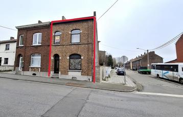 Maison à Charleroi Montignies-Sur-Sambre, 3 chambres, Maison individuelle, 338 kWh/m²/an, 3 pièces