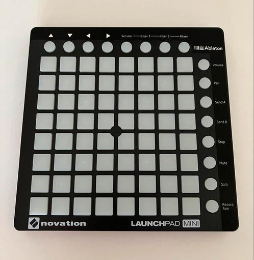 Launchpad Mini, Muziek en Instrumenten, Midi-apparatuur, Zo goed als nieuw, Ophalen of Verzenden