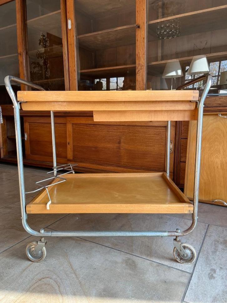 Vintage barmeubeltje op wieltjes, Antiek en Kunst, Curiosa en Brocante, Ophalen