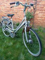Zo goed als nieuw Damesfiets Batavus Centennial, Fietsen en Brommers, Ophalen, Versnellingen, Batavus, Zo goed als nieuw
