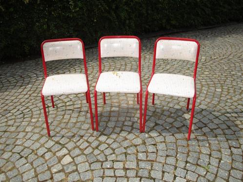 3 „" vintage "” keukenstoelen...”, Huis en Inrichting, Stoelen, Gebruikt, Drie, Metaal, Rood, Ophalen