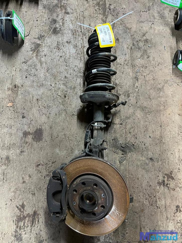 OPEL CORSA D 1.0 links voor veerpoot fusee remklauw 2006-201, Auto-onderdelen, Ophanging en Onderstel, Opel, Gebruikt, Ophalen of Verzenden