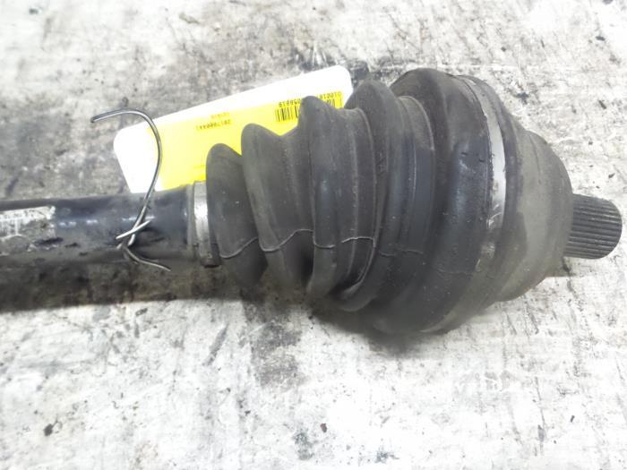 Aandrijfas links-voor van een Audi TT, Auto-onderdelen, Remmen en Aandrijving, Audi, Gebruikt, 3 maanden garantie, Ophalen of Verzenden