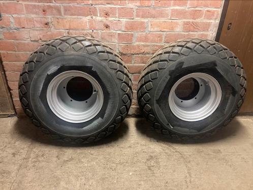 Massey Ferguson 13.6 x 16 gazonwielen, Auto-onderdelen, Banden en Velgen, Banden en Velgen, 16 inch, Terreinwagen, Gebruikt, Ophalen