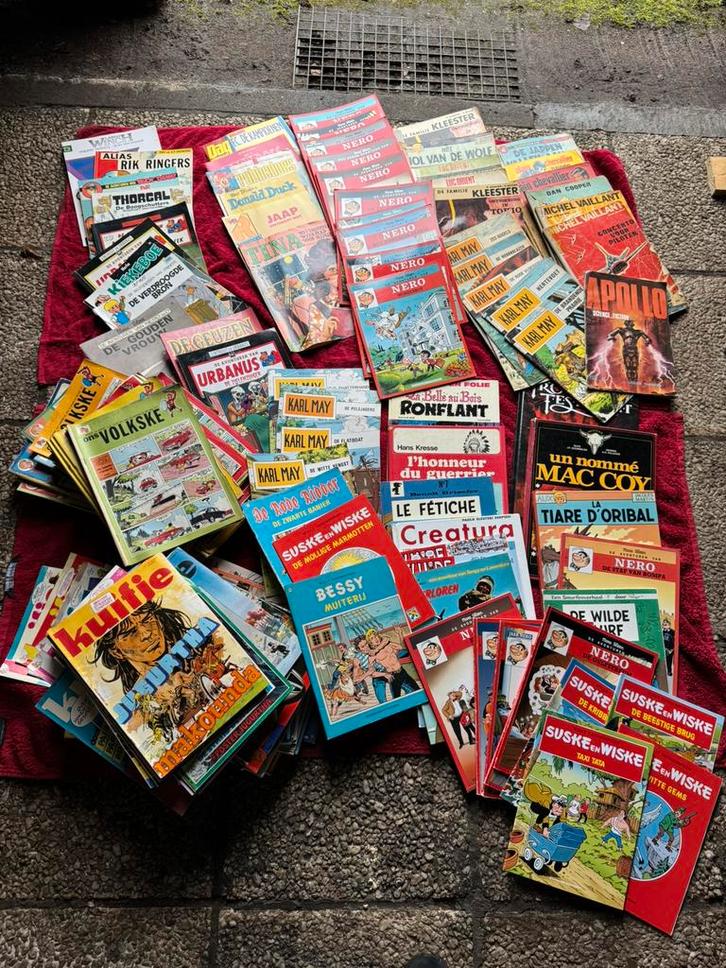 +- 175 bandes dessinées en néerlandais et en français, Livres, BD, Enlèvement