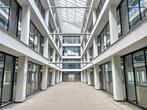Bureau à louer à Liège, 3000 m², Autres types