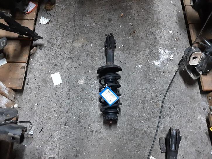 AMORTISSEUR OU ABSORBEUR DE CHOC AVANT GAUCHE Lupo (6X1), Autos : Pièces & Accessoires, Suspension & Châssis, Volkswagen, Utilisé