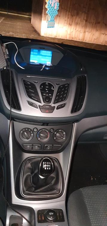 Ford, Autos, Achat, Boîte manuelle, Noir, 5 portes
