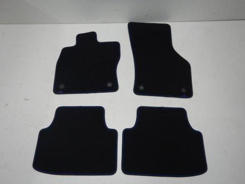 VW Golf 8 Variant R Mattenset Voor+Achter NIEUW, Auto-onderdelen, Interieur en Bekleding, Volkswagen, Gebruikt, Ophalen of Verzenden