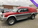 Mitsubishi L200 4WD AUTOMAAT € 5750,- +21% BTW START NIET, Autos, Mitsubishi, Rouge, Achat, 4 portes, 1885 kg