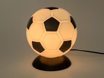 tafellamp voetbal beschikbaar voor biedingen