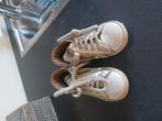 Beige sneakers Zecchino D'Oro maat 26, Ophalen, Gebruikt, Meisje, Schoenen