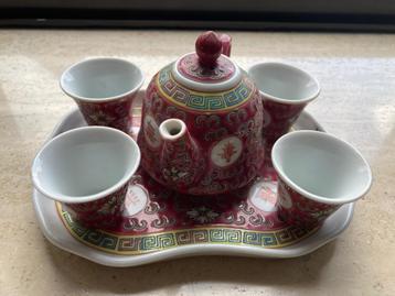 vintage Chinese keramiek set (Mun Shou) beschikbaar voor biedingen