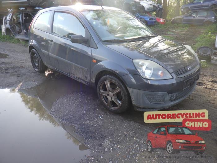 Buitenspiegel rechts van een Ford Fiesta, Auto-onderdelen, Spiegels, Ford, Gebruikt, 3 maanden garantie, Ophalen of Verzenden