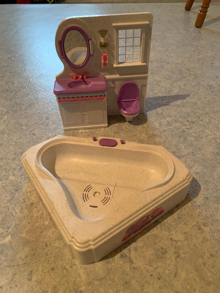 poppen badkamertje, Ophalen, Zo goed als nieuw
