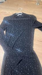 Damesjurk zwart met steentjes., Kleding | Dames, Gelegenheidskleding, Ophalen, Zo goed als nieuw, Maat 38/40 (M), Zwart