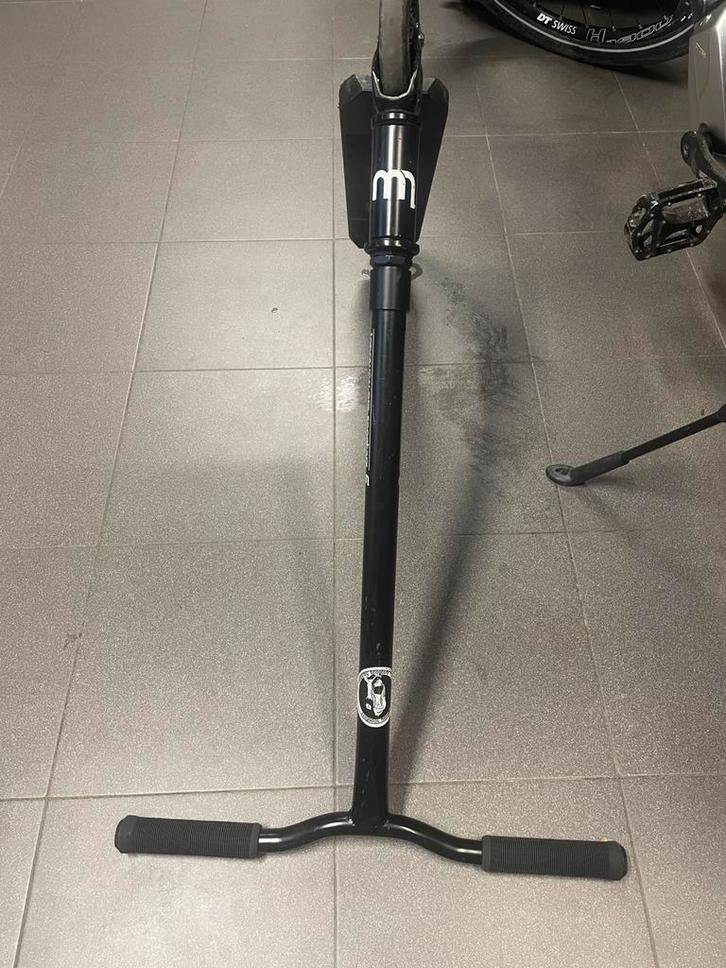 Stuntstep profesioneel ADAM, Fietsen en Brommers, Steps, Gebruikt, Gewone step, Ophalen