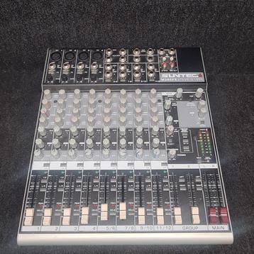 SUNTEC M265FX   mixer / mengpaneel met delay efx

 beschikbaar voor biedingen