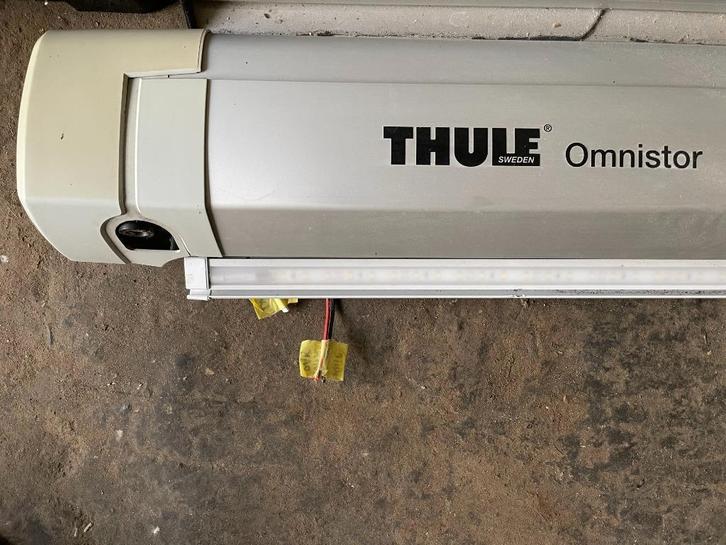 Elektrische Thule Omnistor 5200 luifel van 4 meter met LED, Caravans en Kamperen, Voortenten en Luifels, Gebruikt, Thule, Ophalen