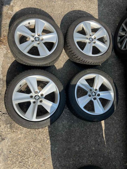 Seat Leon 17 inch Velgen met Banden, Auto-onderdelen, Banden en Velgen, Band(en), 17 inch, Ophalen of Verzenden