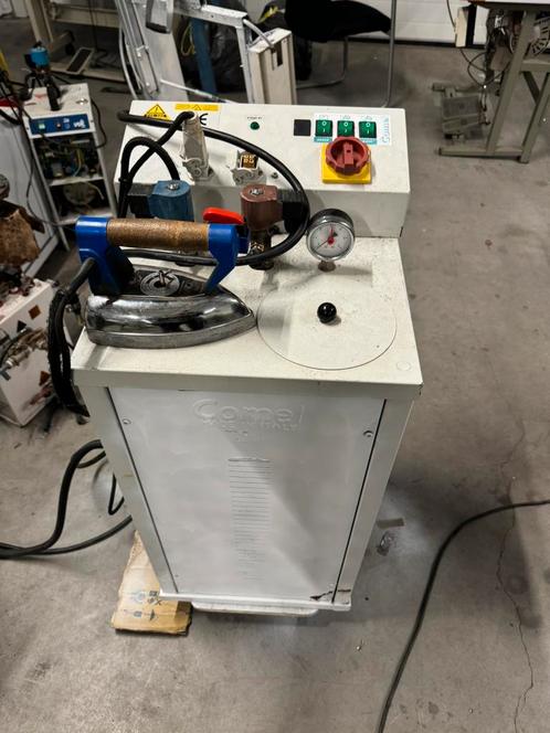 Industriële strijk apparatuur strijkijzer stoom generator, Hobby en Vrije tijd, Naaimachines en Toebehoren, Gebruikt, Accessoires