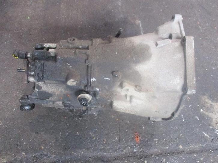 VERSNELLINGSBAK BMW 3 serie (E36 / 4) (01-1990/11-1998), Auto-onderdelen, Transmissie en Toebehoren, BMW, Gebruikt