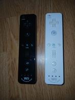 2x controllers Wii wit&zwart perfecte staat, Ophalen of Verzenden, Zo goed als nieuw