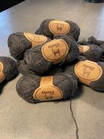 Nieuwe ALPACA breiwol, 100% alpacawol, 10 bollen/50 gram, Hobby en Vrije tijd, Breien en Haken, Ophalen of Verzenden, Nieuw, Breien of Haken