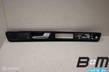 Deurlijst RV (bijrijderskant) VW Touareg 7P 7P6837114 beschikbaar voor biedingen