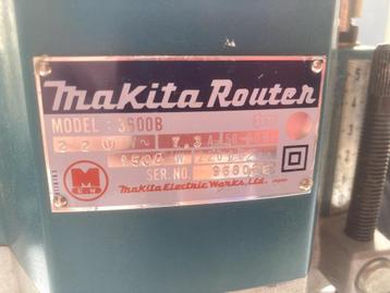 routeur Makita, Électrique, Routeur, Comme neuf, Enlèvement