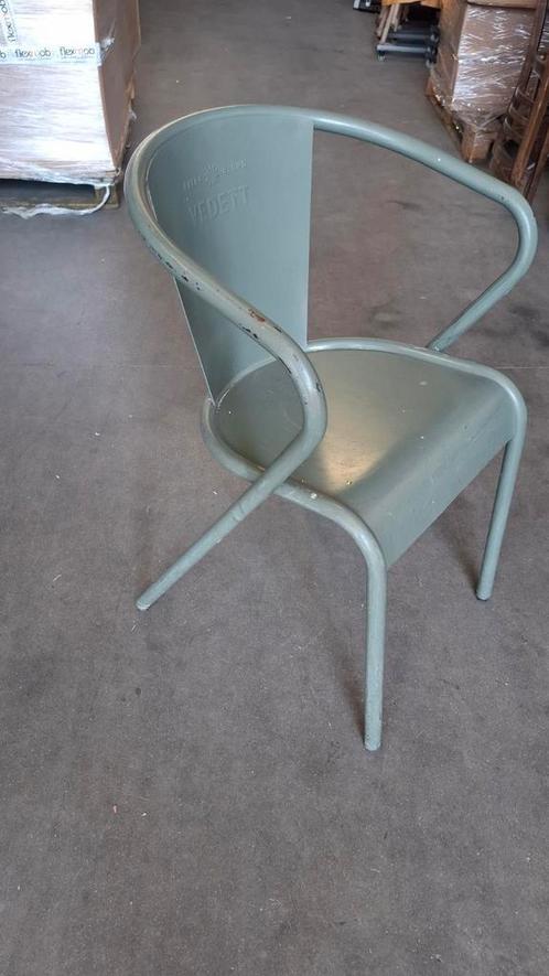 68 terras stoelen ORGINEEL VEDETT inclusief tafels vintage, Tuin en Terras, Tuinstoelen, Zo goed als nieuw, Metaal, Inklapbaar