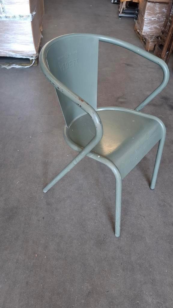 68 terras stoelen ORGINEEL VEDETT inclusief tafels vintage!!, Tuin en Terras, Tuinstoelen, Zo goed als nieuw, Metaal, Inklapbaar