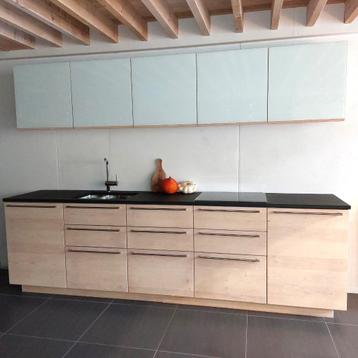 Toonzaalkeuken in els met lacobel deurtjes, Neuf, Granit ou Pierre, Enlèvement, Cuisine à paroi simple