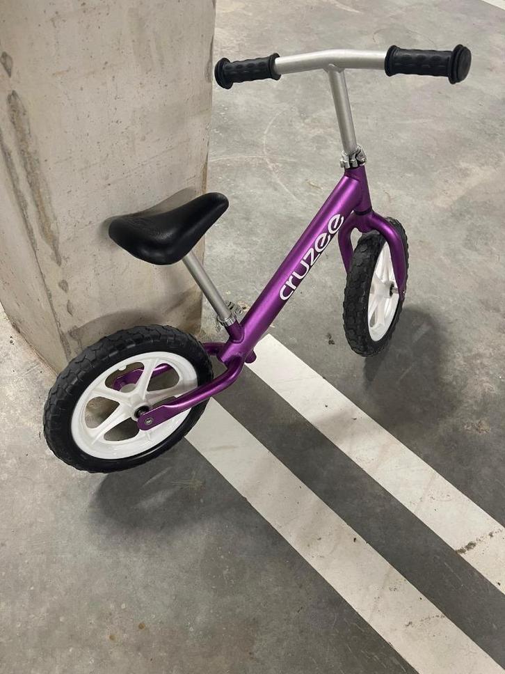 Cruzee Ultralite loopfiets, Kinderen en Baby's, Speelgoed | Buiten | Voertuigen en Loopfietsen, Zo goed als nieuw, Loopfiets, Ophalen