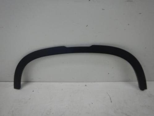 Land Rover Defender L663 Wielrandbekleding Links-voor L8B2-1, Auto-onderdelen, Carrosserie, Spatbord, Land Rover, Gebruikt, Ophalen of Verzenden