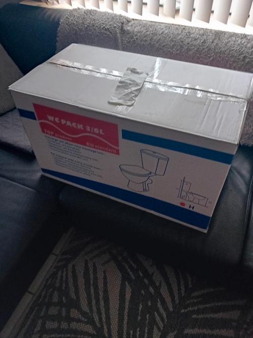 Wc pack NIEUW hubo 3/6liter aansluiting CA (afvoer grond), Doe-het-zelf en Bouw, Sanitair, Ophalen