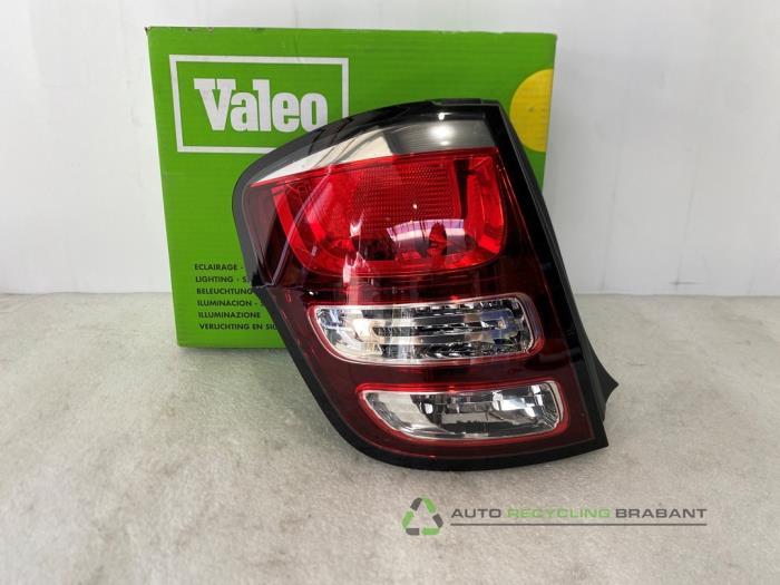 Feu arrière gauche d'un Citroen C3, -, 3 mois de garantie, Utilisé, -