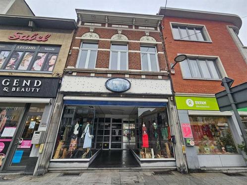 Huis te koop in Merksem, 2 slpks, Immo, Huizen en Appartementen te koop, Vrijstaande woning
