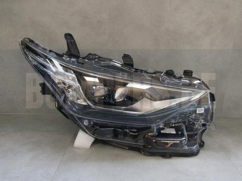 KOPLAMP TOYOTA AURIS 2 II LED Facelift 15-18 Rechts 81110-02, Auto-onderdelen, Verlichting, Gebruikt, 6 maanden garantie, Ophalen of Verzenden