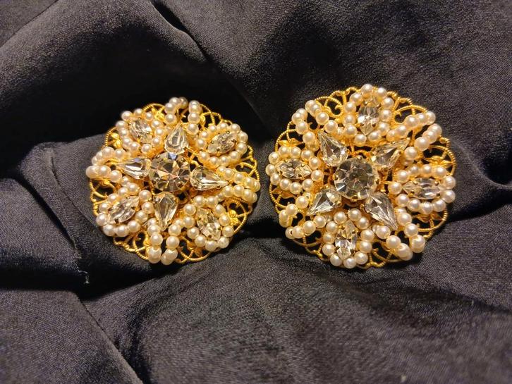 Vintage Louis Feraud oorbellen, Handtassen en Accessoires, Oorbellen, Ophalen