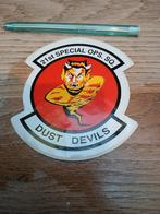 Stickers Dust devils, Enlèvement