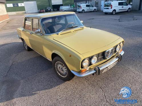 Alfa Romeo 2000 Berlina 1972 Beige, Auto's, Alfa Romeo, Bedrijf, Radio, Benzine, Berline, Handgeschakeld, Beige, Zwart
