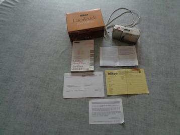 Anologe Kodak Nikon & Filmrolletjes beschikbaar voor biedingen