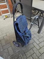 Blauwe winkel trolley, Ophalen
