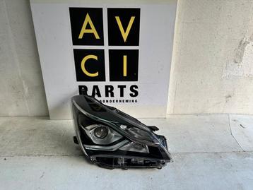 Koplamp Toyota Yaris III 3 Facelift  H7  Led rechts  beschikbaar voor biedingen