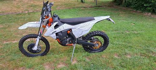 KTM EXC 450 Six Days 2018, Motoren, Motoren | KTM, Particulier, Enduro, 12 t/m 35 kW, 1 cilinder, Minimaal motorrijbewijs A2, Traction Control