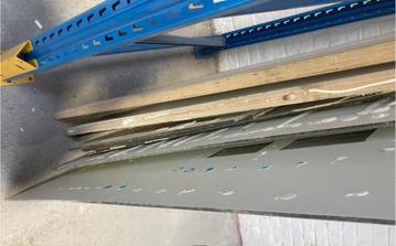 10 tal gebruikte trespa panelen. beschikbaar voor biedingen