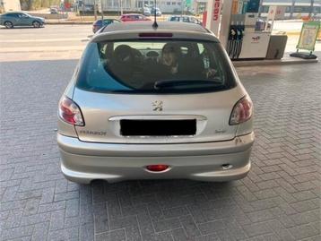 peugeot 206 annee 2006 euro4 avec airco, Autos, Achat, Boîte manuelle, Air conditionné, Particulier